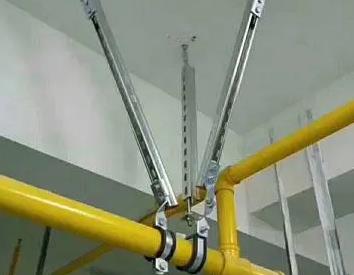 闸阀支撑架的质量要求。价格决定了阿城抗震支撑框架的质量。